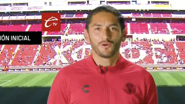 Jugadores de Xolos hacen presentación a lo Chavo del 8