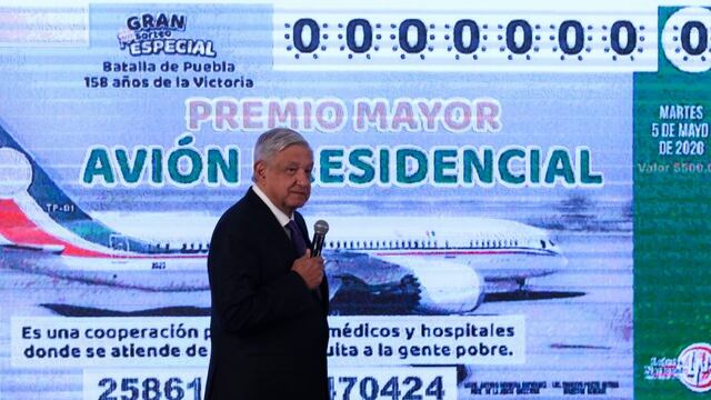 AMLO presentó el diseño del boleto de la rifa presidencial en la conferencia mañanera de este martes 28 de enero.