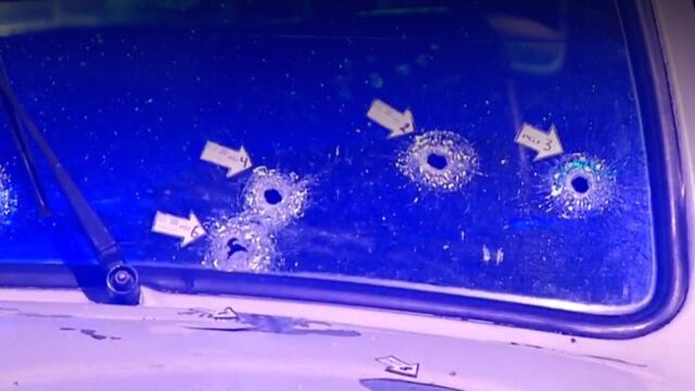 Vocho baleado en Iztapalapa