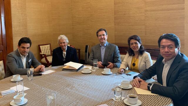 Funcionarios del gobierno federal