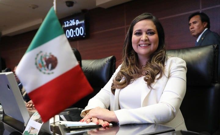Cynthia López Castro