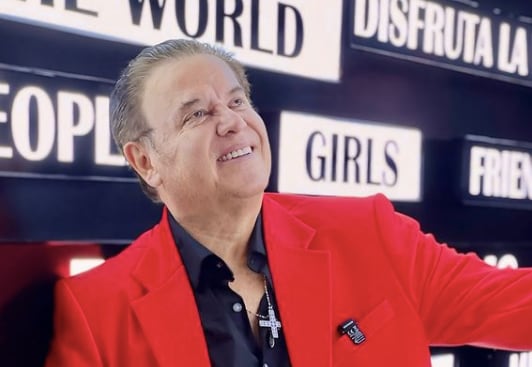 Mario Bezares