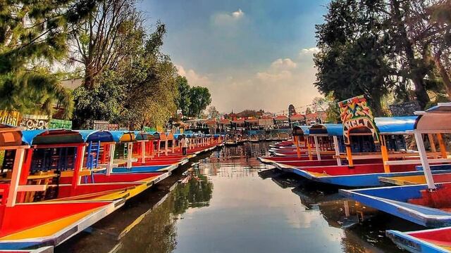 Limitan número de pasajeros en trajineras