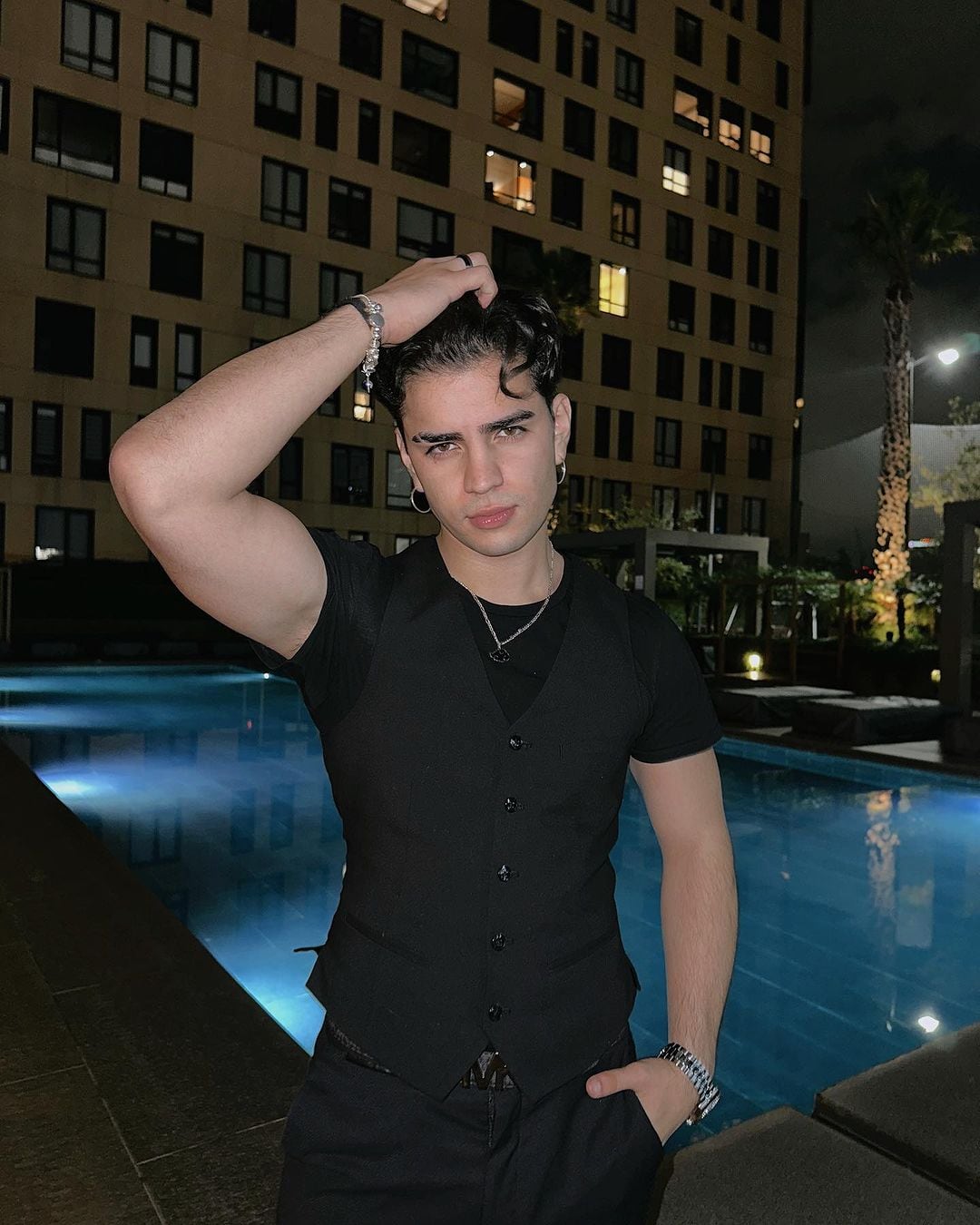 Aaron Mercury, influencer.