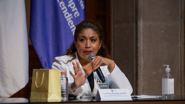 Amalia Becerra Aquino.