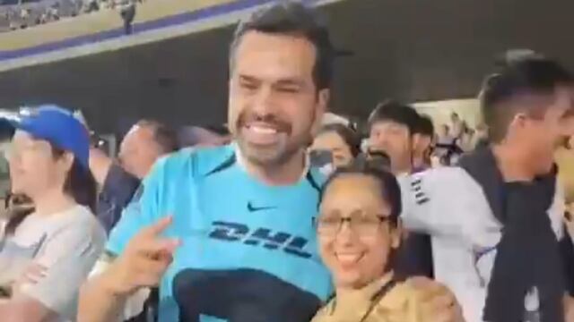 Jorge Álvarez Máynez celebra triunfo de Pumas vs América