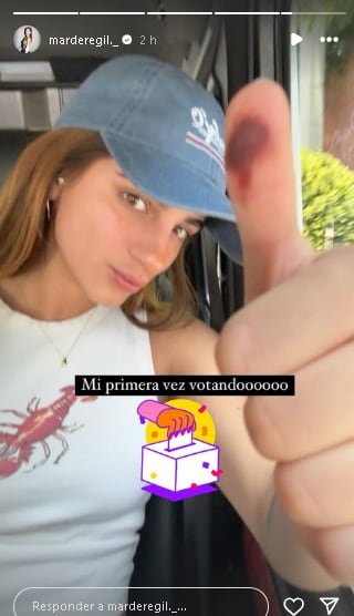 Mar de Regil muestra que ya votó en las elecciones 2024.