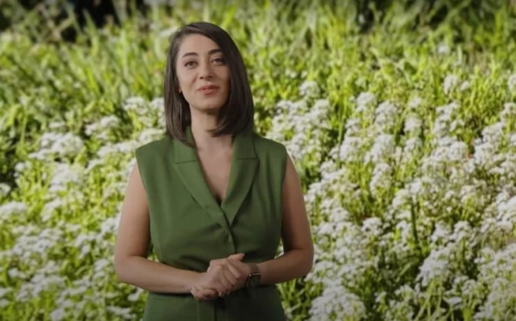 Maryam Azimi, especialista de Apple