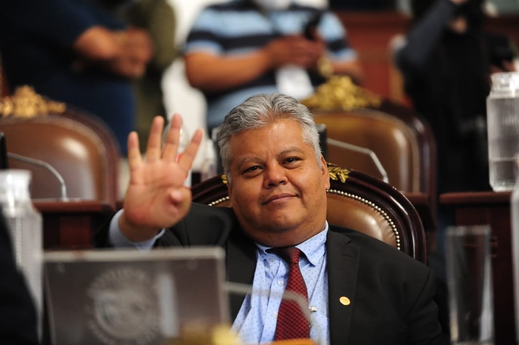 ¿Quién es Carlos Cervantes Godoy?