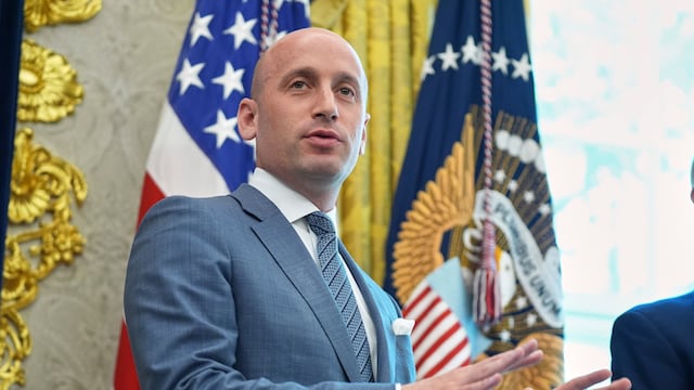 SRE aclarará a Stephen Miller cifras tras declaraciones sobre cárteles en CDMX