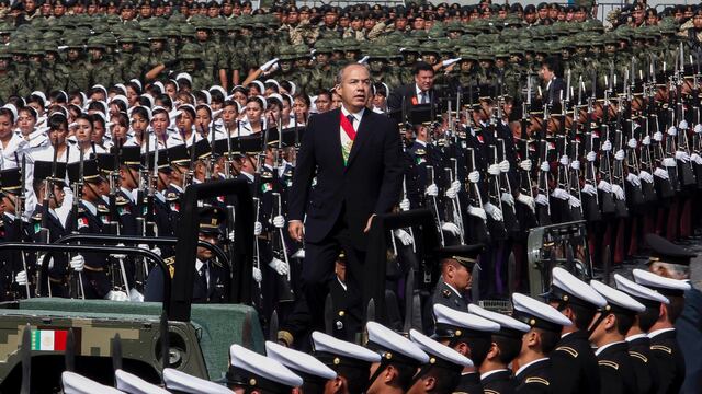 Felipe Calderón felicitó a la Sedena y a la Marina por la detención de Ovidio Guzmán.