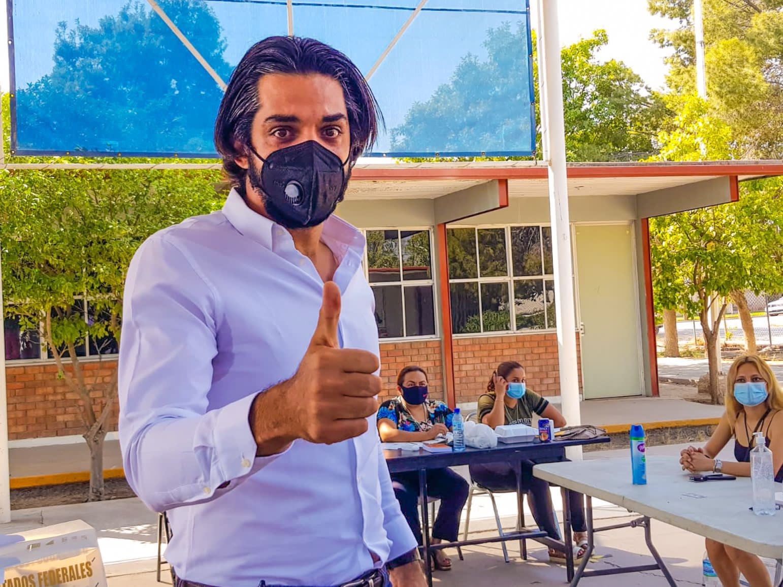 El candidato a diputado federal por Torreón se conmovió hasta las lágrimas luego de votar