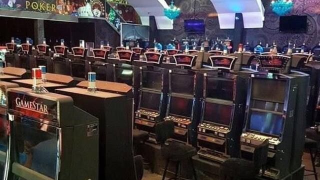 Integrantes de la Federación de Cámaras Nacionales de Comercio y la Cámara Nacional de la Industria Restaurantera, señalan que con el regreso de los casinos a Tamaulipas, se generarían unos 4 mil millones de pesos anuales, mediante el pago de impuestos.