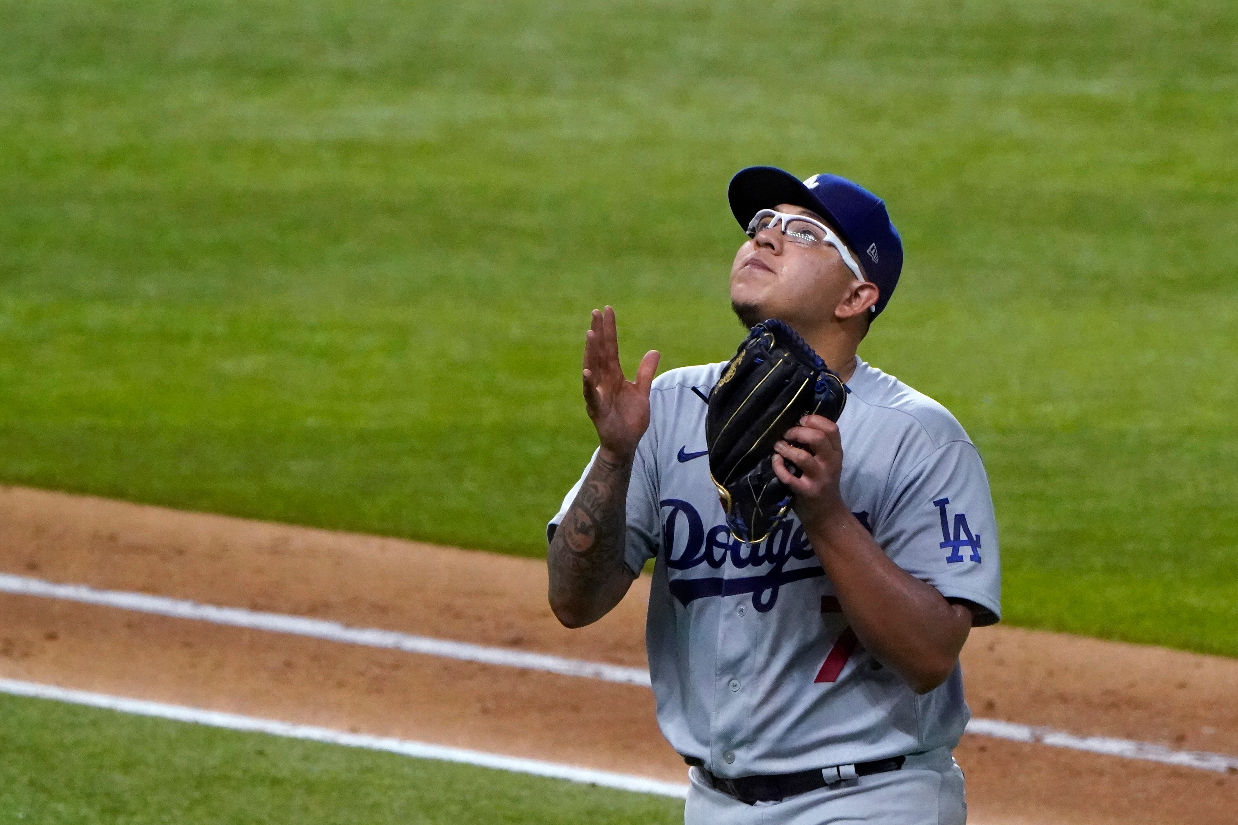 Julio Urías
