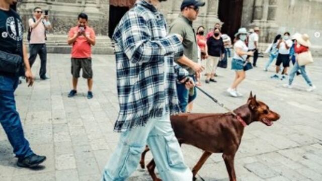 Maluma visita Oaxaca y no lo dejan entrar a mercado