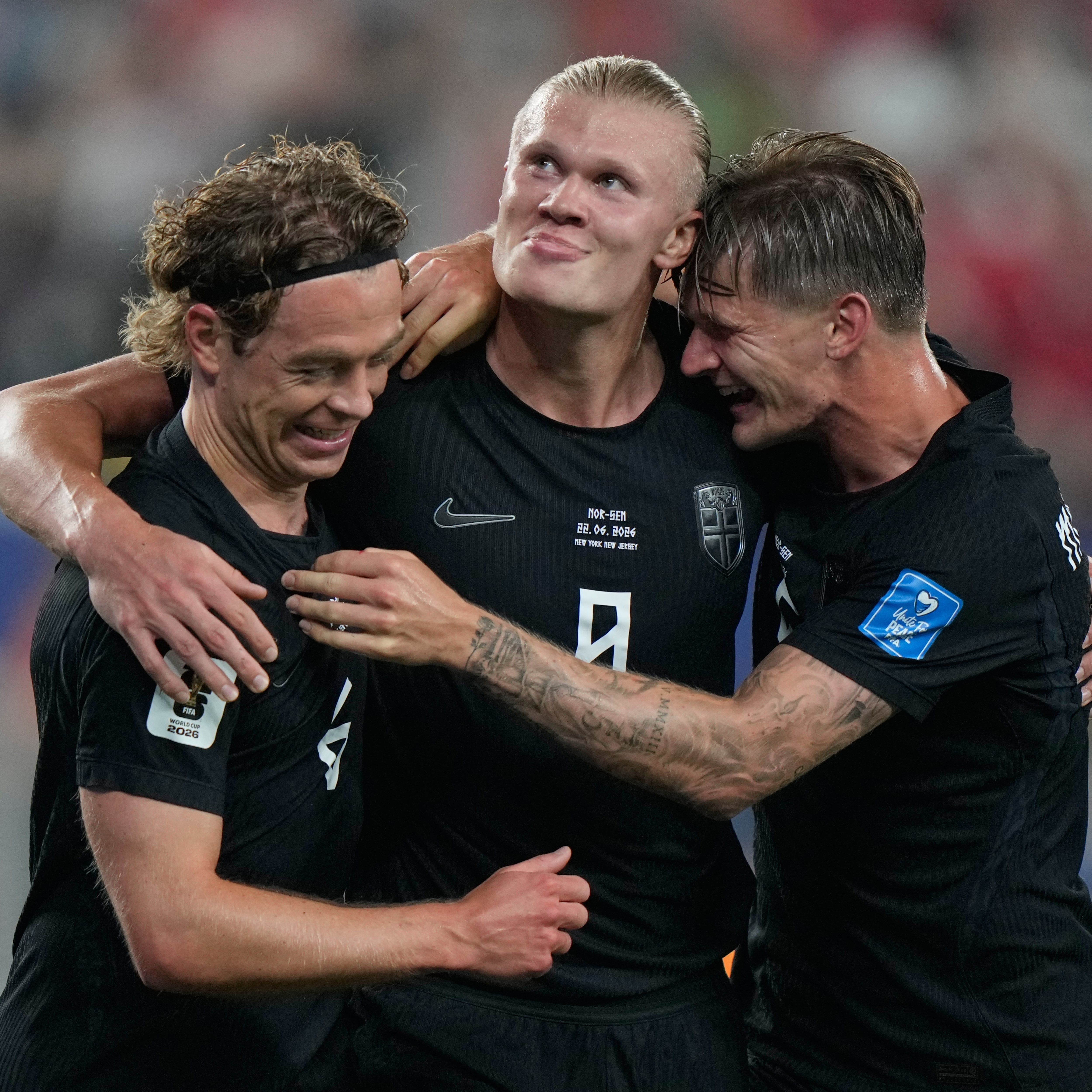 Haaland marca doblete ante Senegal y clasifica a Noruega a la siguiente fase