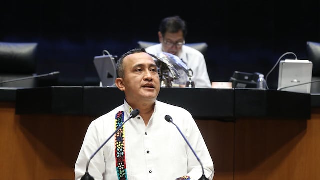 Antonino Morales pide investigar presunto financiamiento al PAN y Somos México.