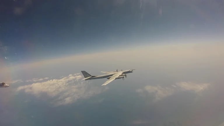 Guerra Rusia Ucrania: Aviones de Estados Unidos interceptan bombarderos rusos cerca de Alaska