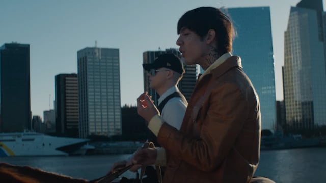 Natanael Cano y Bizarrap en Entre las de 20