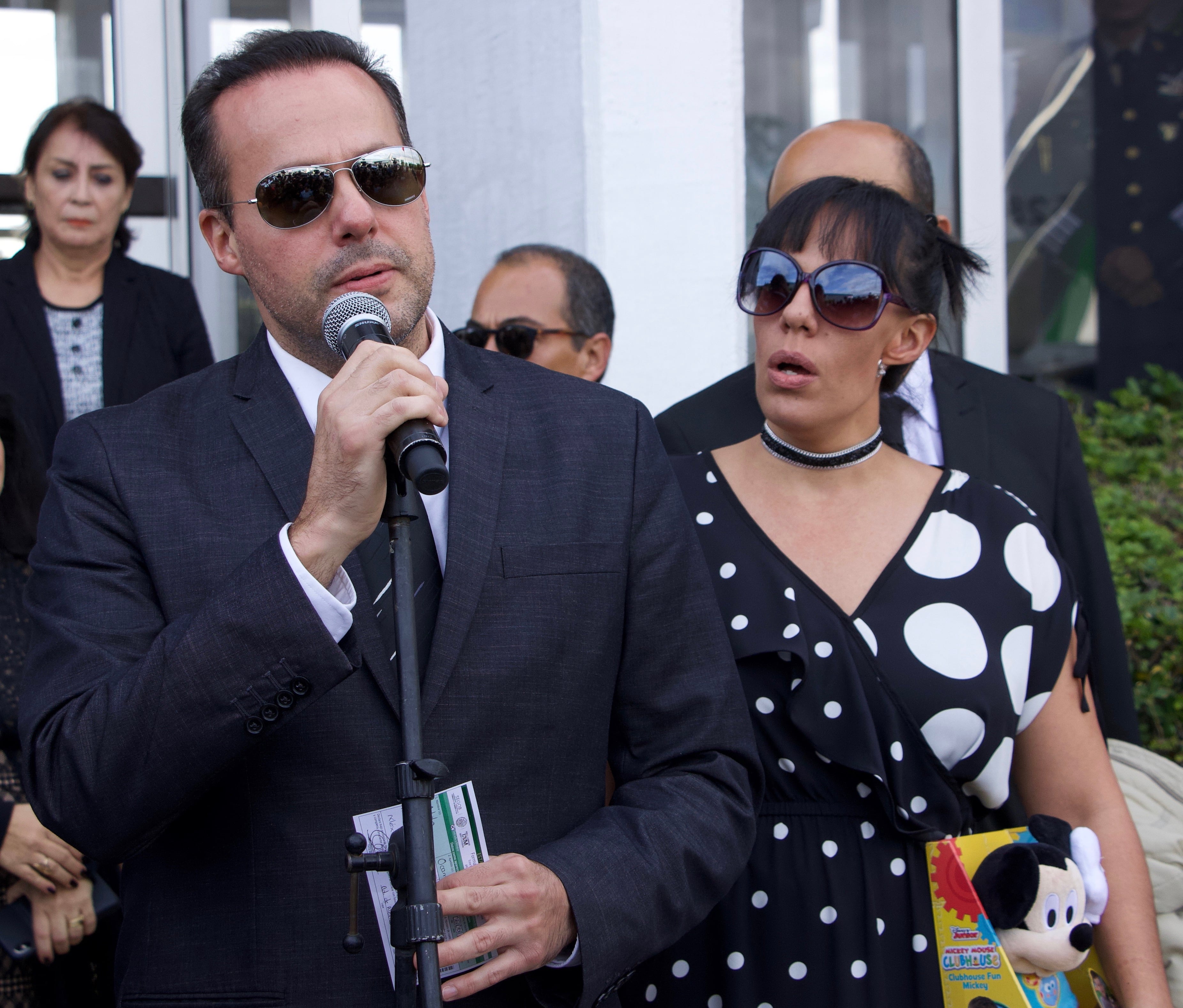 José Joel y Marysol Sosa