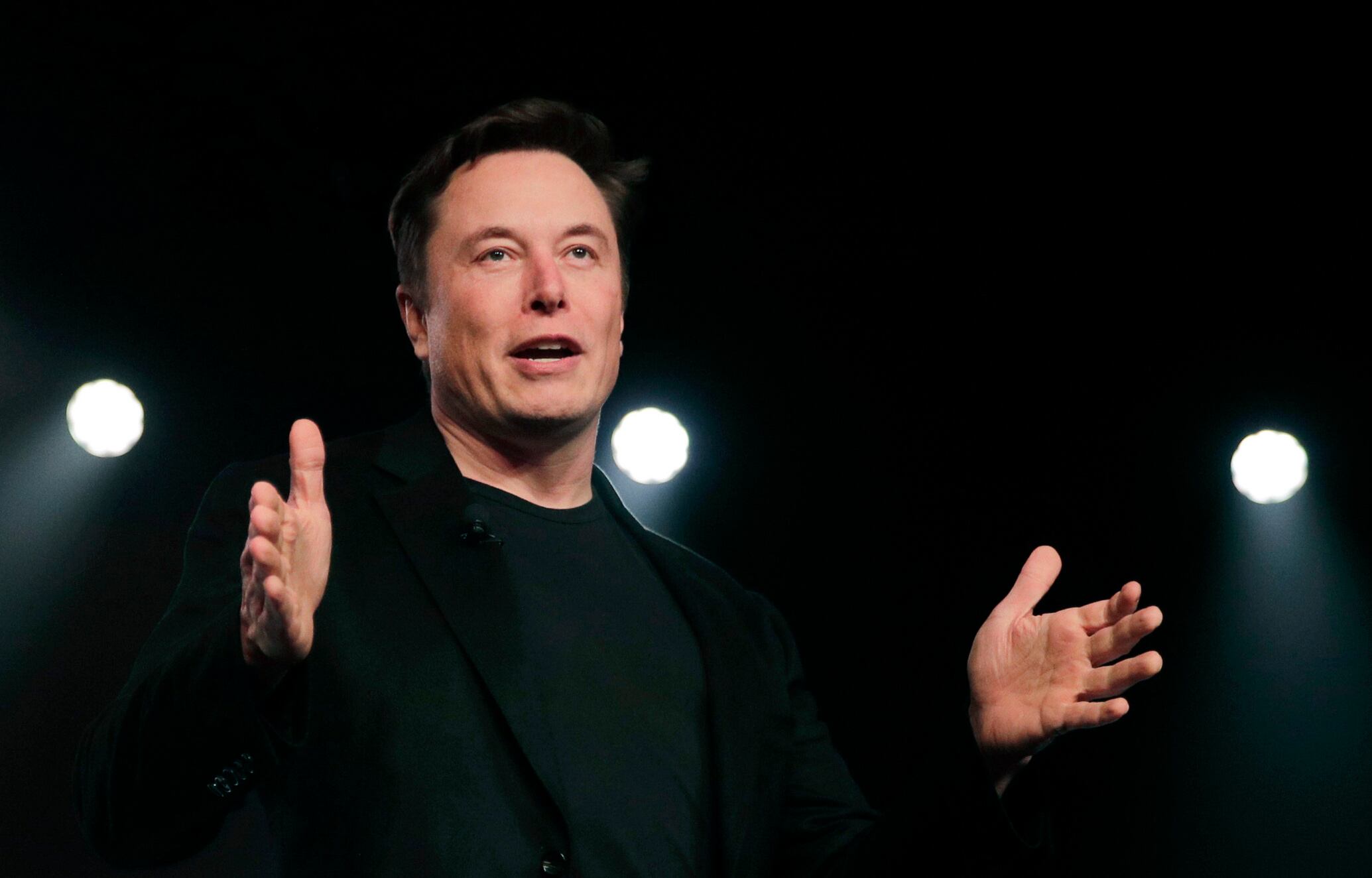 Piden a Elon Musk comprar EA Sports para seguir con la franquicia de FIFA/AP