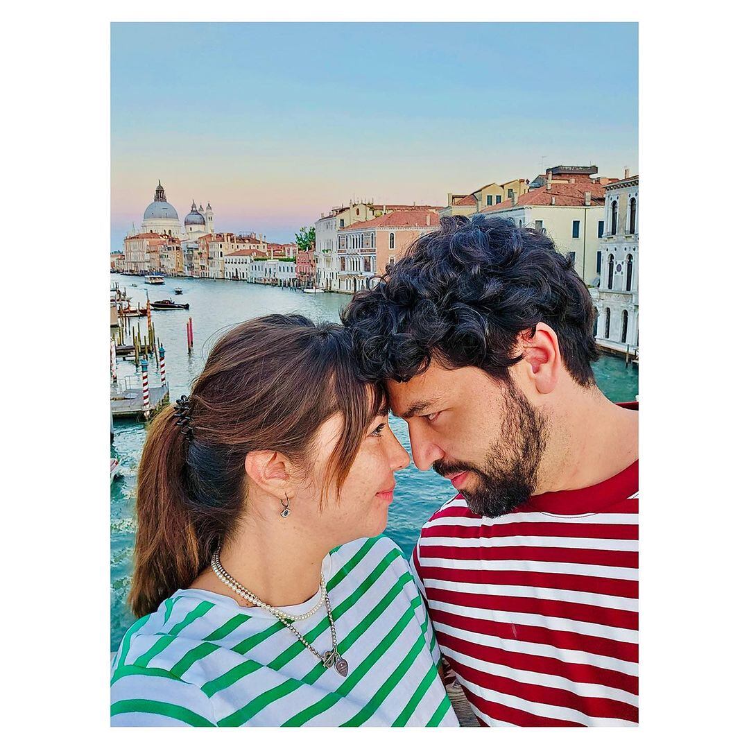 Daniela Luján con su novio, Mario Alberto Monroy.