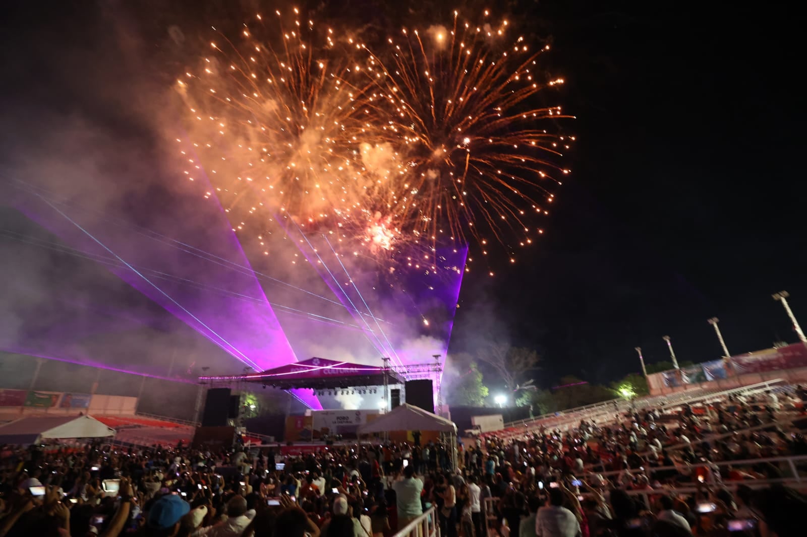 Javier May cierra feria de Tabasco 2025