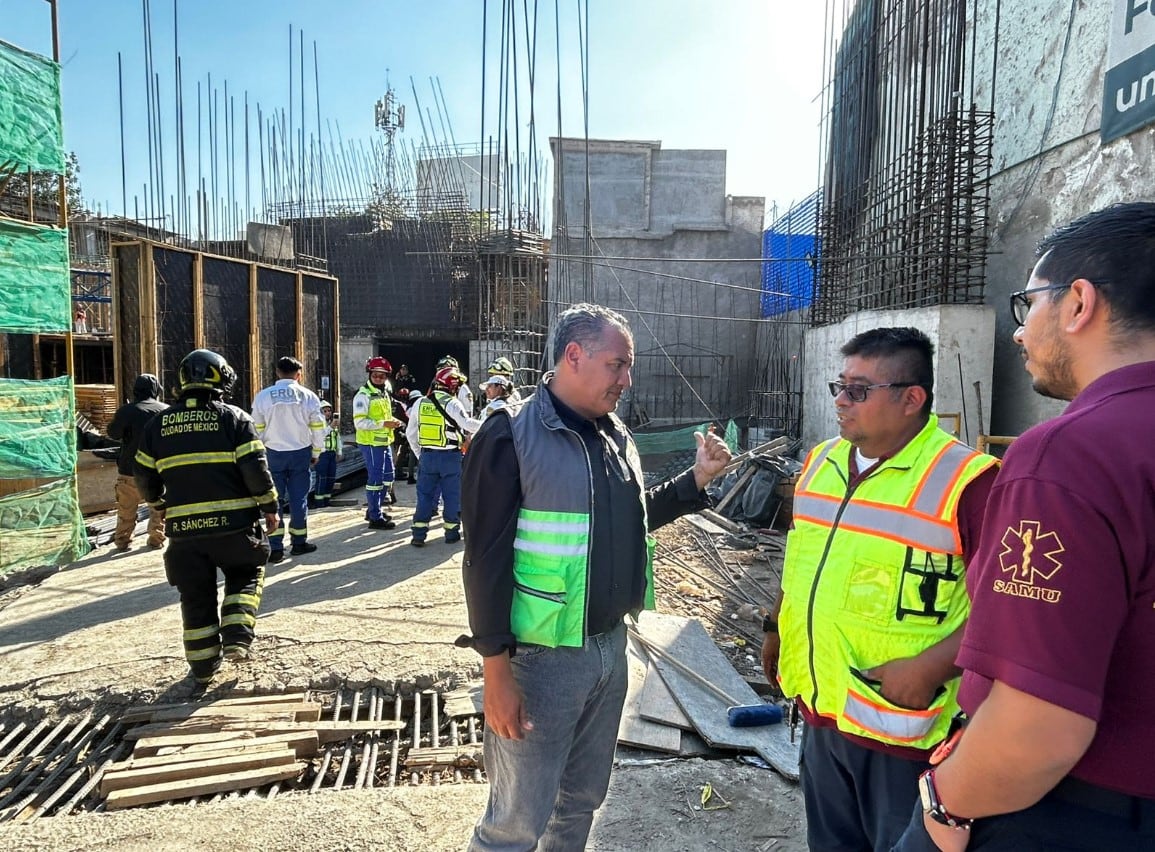 Colapso de grúa telescópica en CDMX será investigado por Fiscalía