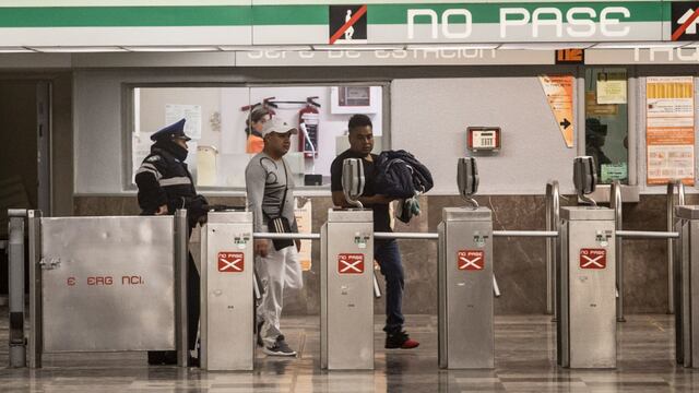 Metro de Línea B.
