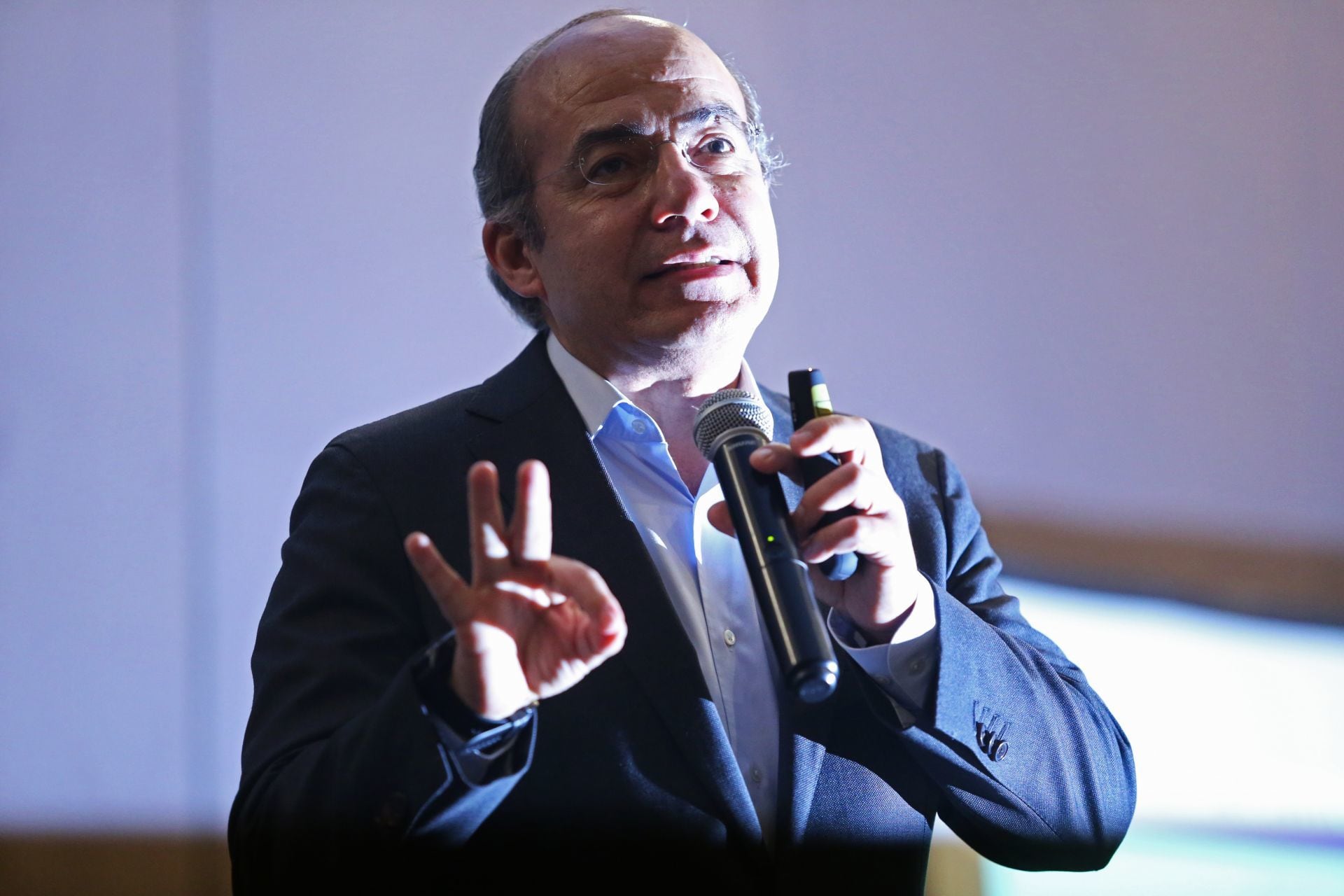 Felipe Calderón responde a AMLO por mensaje sobre Jesucristo: “raza de víboras”