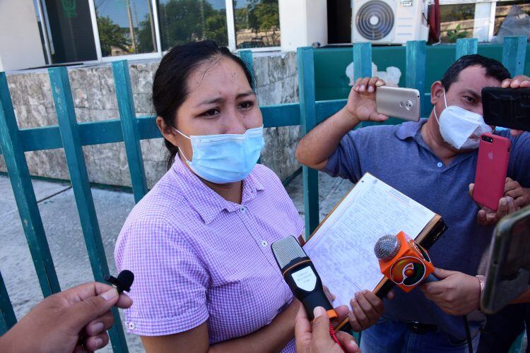 Madre denuncia negligencia en IMSS de Campeche