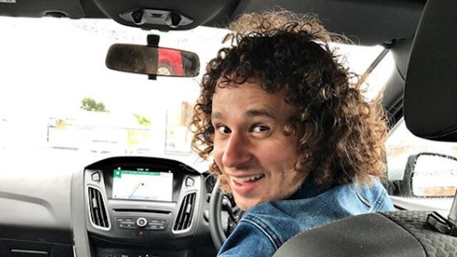 Luisito Comunica se llevará a de viaje a un seguidor