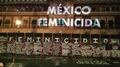 La igualdad entre murallas de acero