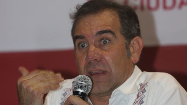 AMLO se lanza contra Lorenzo Córdova, consejero presidente del INE