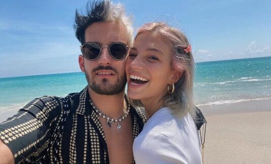 Ricky Montaner y Stefani Roitman