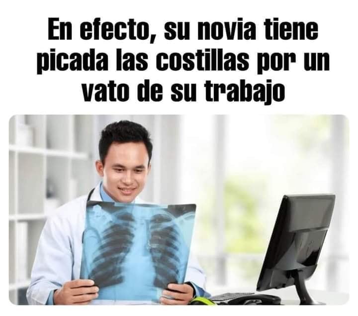 Meme de la gente que pica costillas en el trabajo