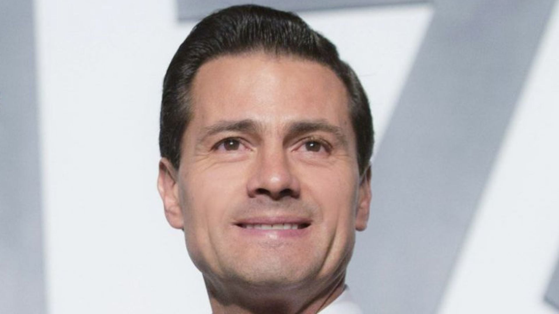 ¿20 millones de dólares? No, menos... 25