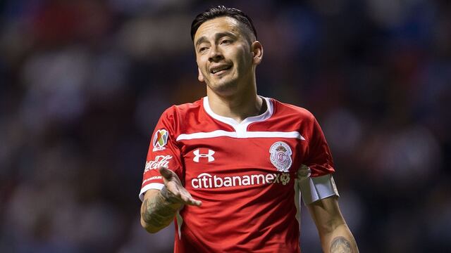 Rubens Sambueza, tan polémico como talentoso.