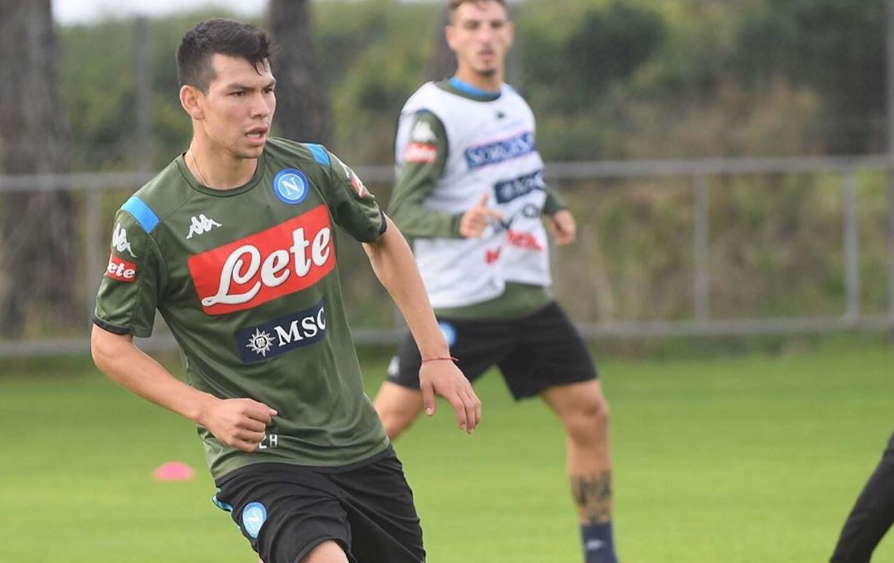Lozano en un entrenamiento del Napoli