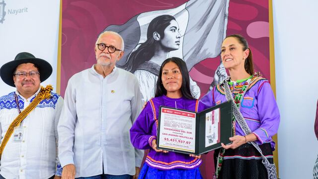 Miguel Ángel Navarro y Claudia Sheinbaum refuerzan sistema de salud en Nayarit