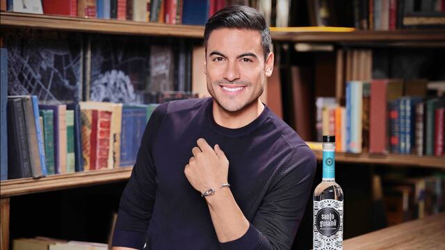 Mezcal de Carlos Rivera: Cuánto cuesta y dónde se vende al mejor precio Santo Gusano
