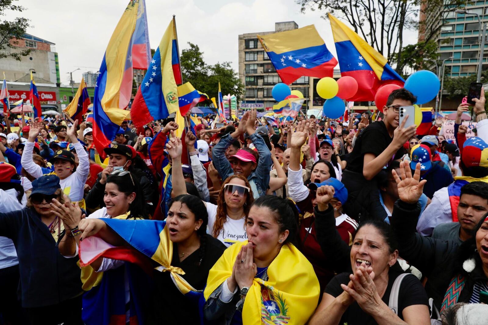 Protestas contra Nicolás Maduro en España y Colombia