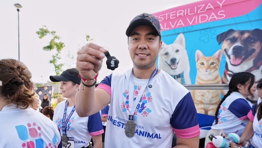 Felifer Macías anuncia tags de geolocalización para mascotas en Querétaro