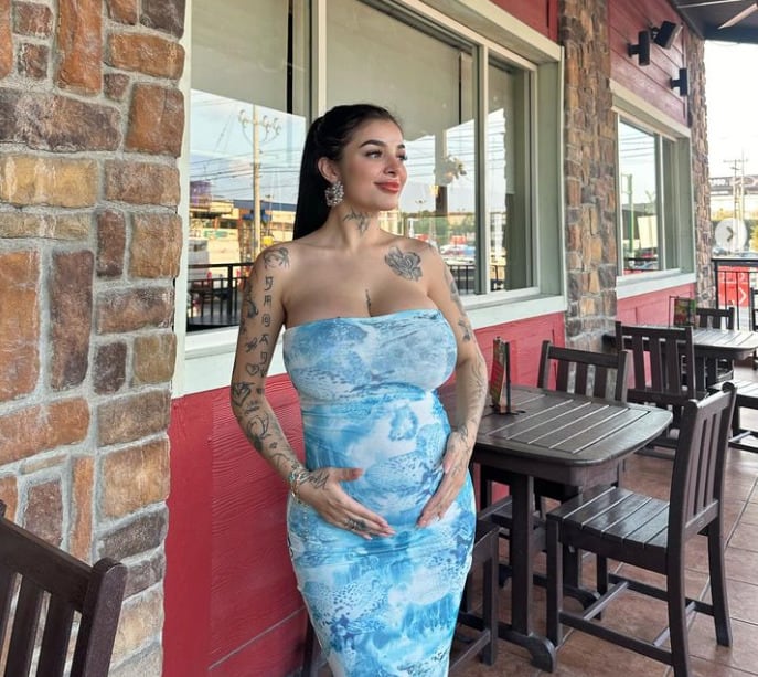 Karely Ruiz y su embarazo