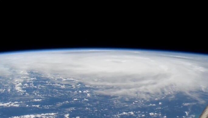 Así se ve el imponente huracán Helene desde el espacio; NASA lo captó