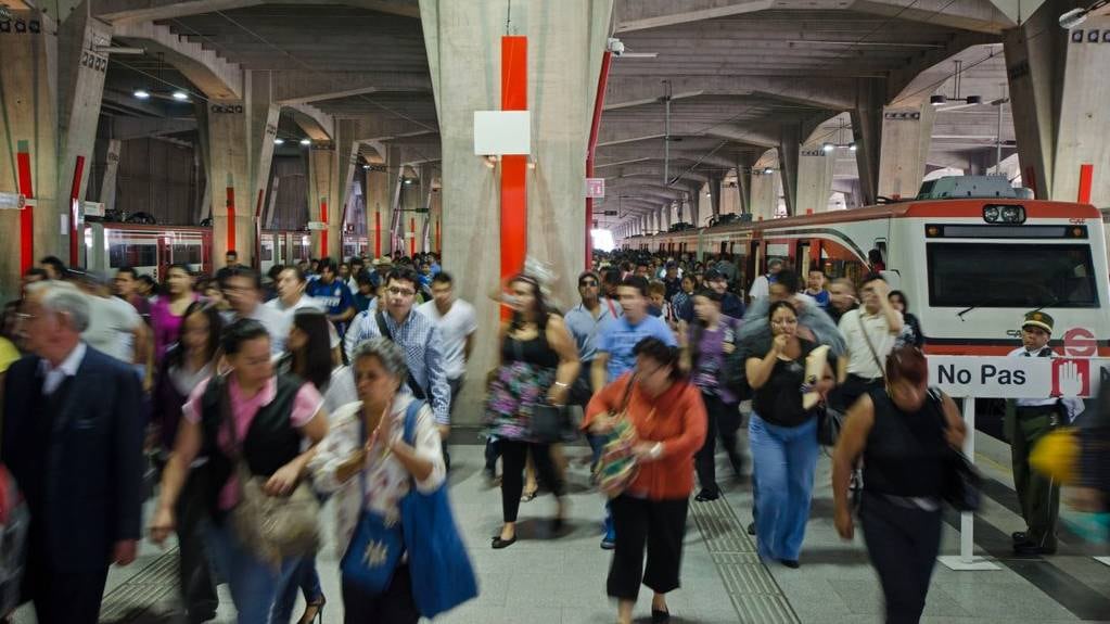 Tren Suburbano