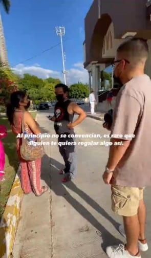 Fotógrafo regala a quinceañera una sesión profesional