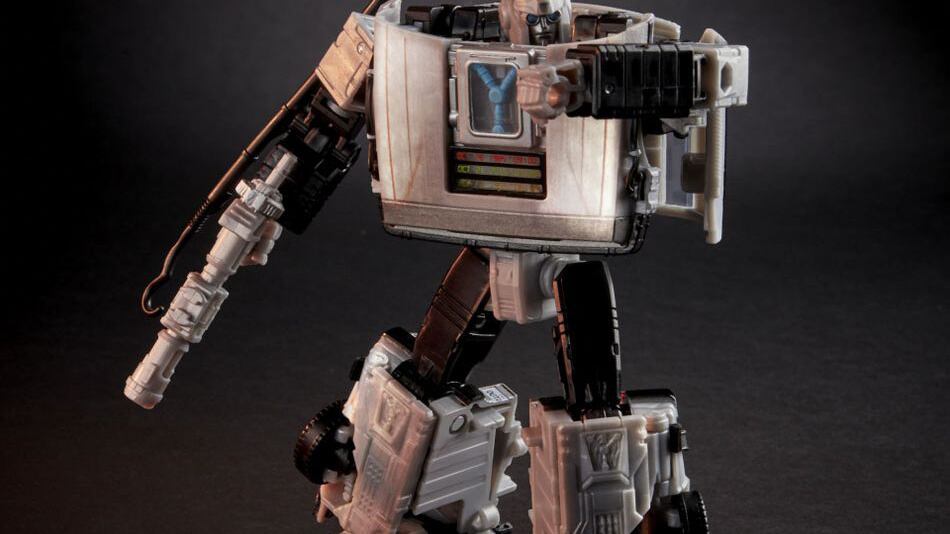 'Volver al Futuro' lanza figura limitada inspirada en los 'Transformers'