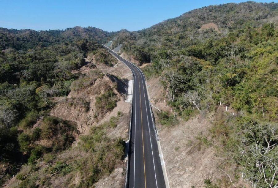 Autopista Las Varas-Puerto Vallarta