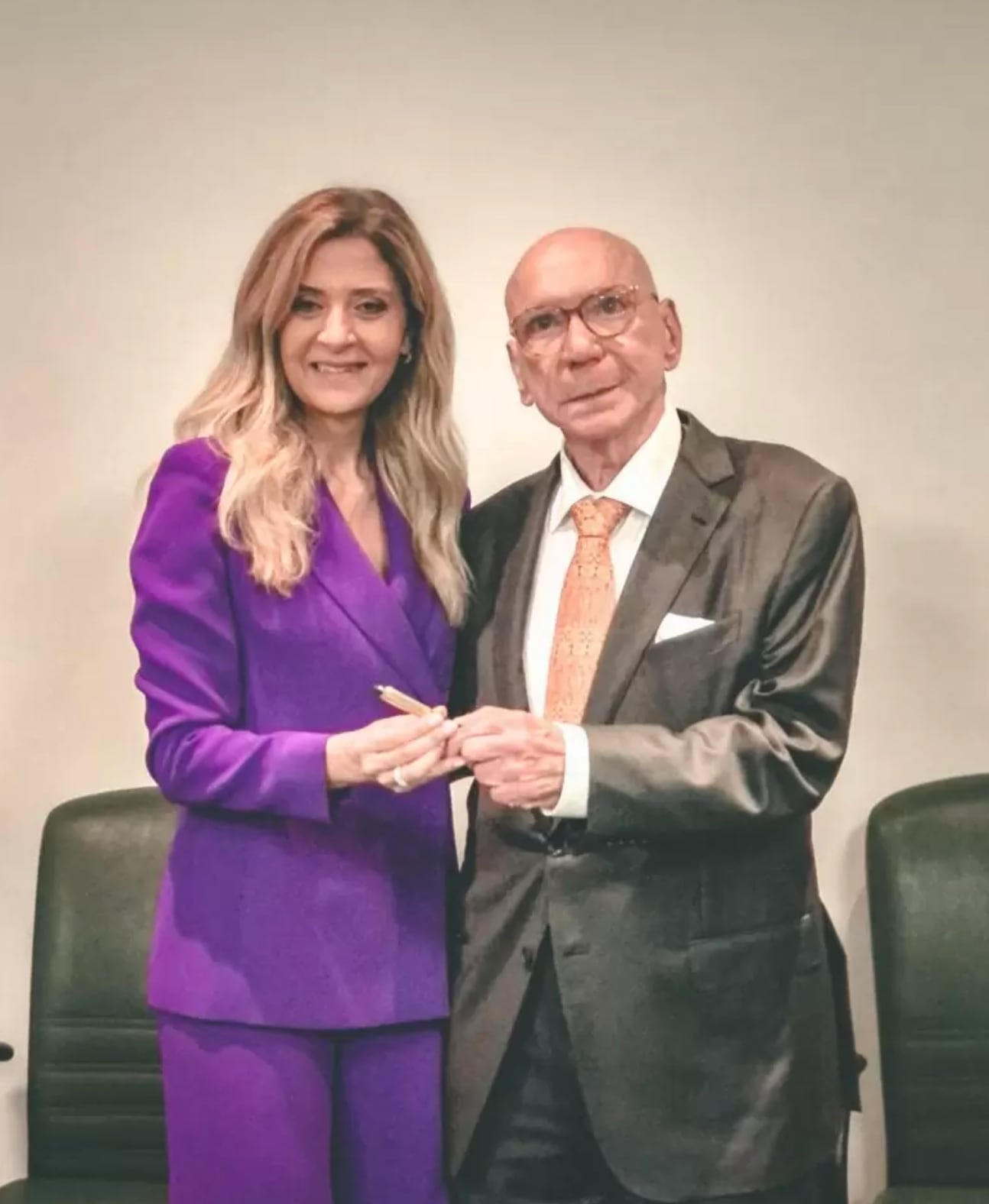 Leila Pereira a lado de su esposo, José Roberto Lamacchia
